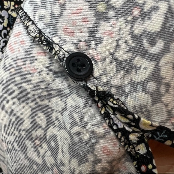 Bobby Chan Men's Size L Silk Bamboo Floral Short Blouse Black Yellow Lightweight - Picture 8 of 11